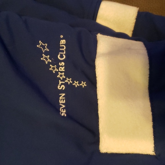 Men's Robe - Picture 8 of 13